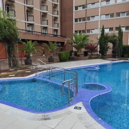 солнечная студия на солнечном берегу Sunny Studio On Sunny Sunny Beach